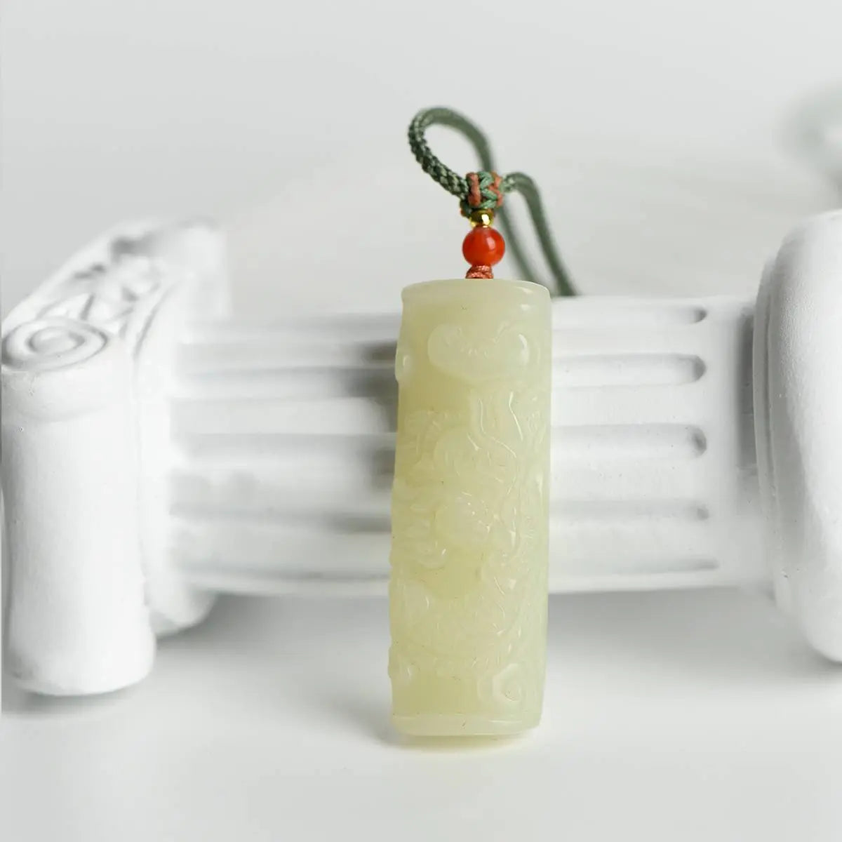 Laylao’s Pick · Hetian Jade Dragon Healing Pendant - Begonia L